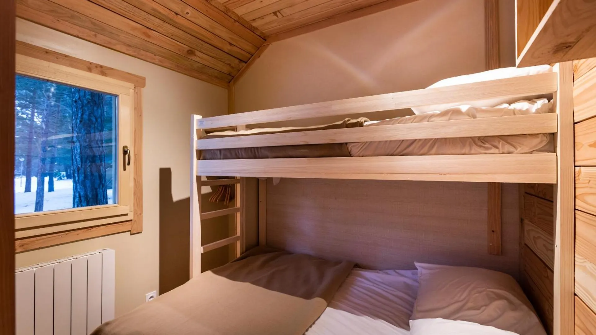 Huttopia La Clarée Val-des-Prés Camping