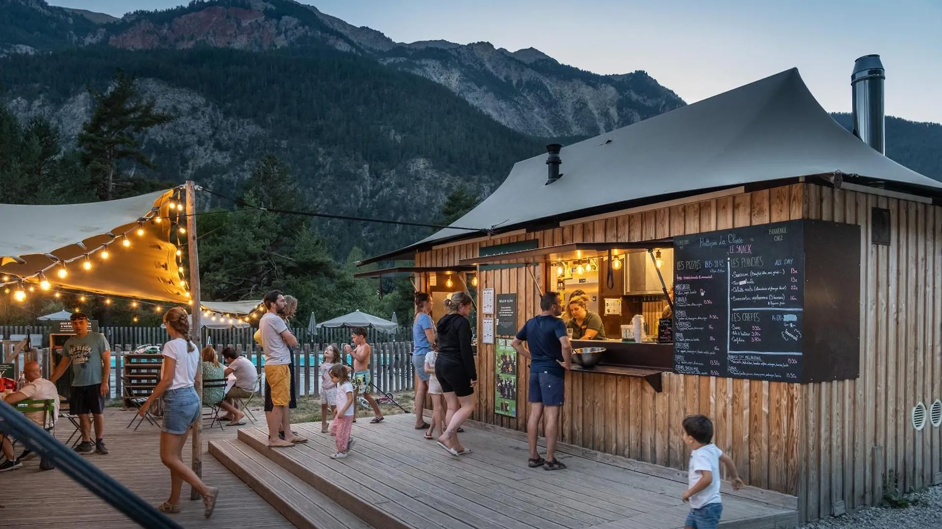 Camping Huttopia La Clarée Val-des-Prés